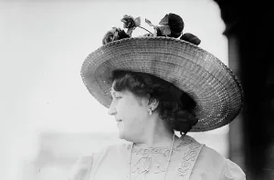 Cheerful Prints: Mrs. Richard Hyde, 1910. Creator: Bain News Service