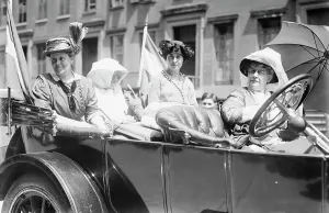 Suffragettes Prints: Mrs. Sus. Fitzgerald, Emma Bugby