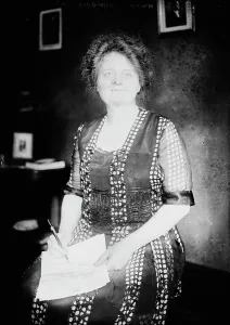 Democratic Party Prints: Mrs. Va. Pearson, between c1915 and c1920. Creator: Bain News Service