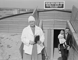 Shelter Collection: Mrs. Wardlow after church services, Dead Ox Flat, Malheur County, Oregon, 1939