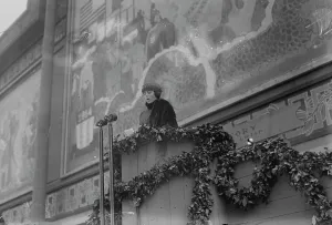 Mrs. W.G. AcAdoo, Speaking for Victory Loan, 1919. Creator: Bain News Service