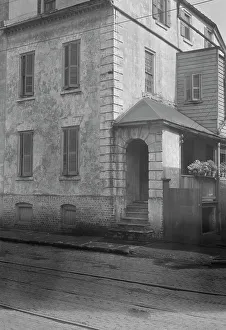 Multi Storey Prints: Multi-story house, [89 Wentworth Street]