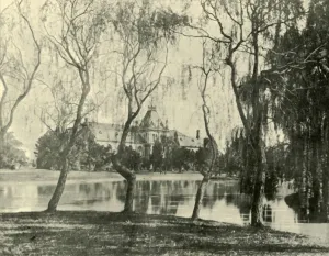 Australia Oceania Gallery: The Museum. Melbourne University, 1901. Creator: Unknown