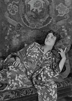 Musical Prints: Namara-Toye, Mme. portrait photograph, 1912. Creator: Arnold Genthe