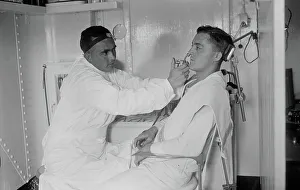 Nasal Spray - Laboratory for eye, ear, etc - COMFORT, between c1915 and c1920. Creator: Bain News Service