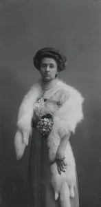 Fox Fur Prints: Natalia Petrovna Bologovskaya - wife of the governor of Yenisei province