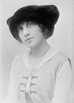 Photographglass Negative Prints: Natalie Alt, 1913. Creator: Bain News Service