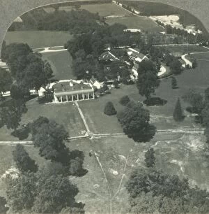 Palladianism Collection: A Nations Shrine from the Air - Home of Washington, Founder of the Republic, Mt