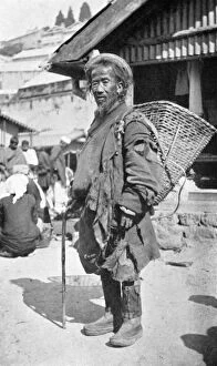 Images Dated 27th June 2008: A native of Darjeeling, West Bengal, India, c1910