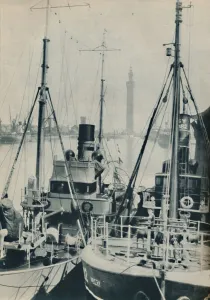 Docks Prints: Naval Trawler, HMS Liffy alongside a Grimsby fishing vessel in Grimsby Docks, 1937