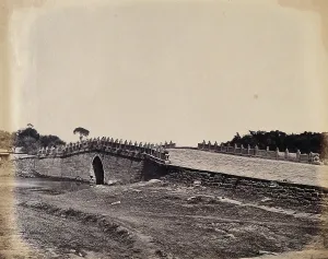Felix Beato Prints: Near Beijing, China: a stone bridge (Palichiun Bridge ?): the site of a battle during