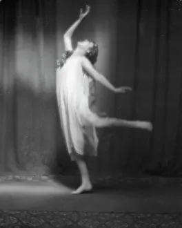 Head Back Prints: Nenk, Miss, 1915 Creator: Arnold Genthe