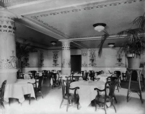 Dining Chair Prints: The New Willard Hotel, Washington, D