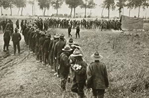 Anzac Gallery: New Zealand troops queuing for a field canteen, Somme campaign, France, World War I, 1916