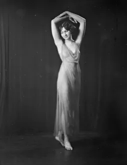 Neyder, Miss, 1923 July 6. Creator: Arnold Genthe