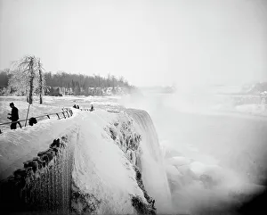 Niagara Falls, between 1880 and 1901. Creator: Unknown