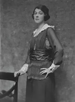 Nicholson, Martha, Miss, portrait photograph, 1916 Apr. 22. Creator: Arnold Genthe