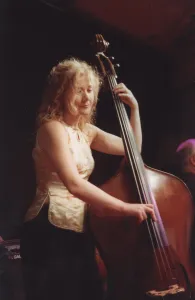 Nicki Parrott, Jazz Paty, Norwich, 2007. Creator: Brian Foskett Nicki Parrott, Jazz Paty, Norwich, 2007. Creator: Brian Foskett