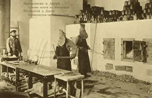 Melting Prints: Nikolaevsk-on-Amur. Melting gold in the laboratory, 1900. Creator: Unknown