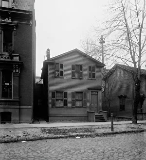 No. 33 Center St. [Street], Detroit, Mich. between 1900 and 1910. Creator: Unknown