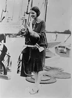 The Arts Prints: Norma Smallwood, between c1915 and c1920. Creator: Bain News Service