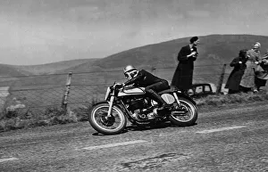 Motor Race Prints: Norton, Geoff Duke, 1951 Isle of Man Tourist Tropy Race. Creator: Unknown