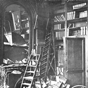 Nos villes a sac; Une salle de la bibliotheque des avocats: comment les Allemands se... 1918. Creator: Unknown