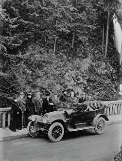 Oregon United States Of America Prints: N.Y. tourists on Columbia River Highway, 1916. Creator: Bain News Service