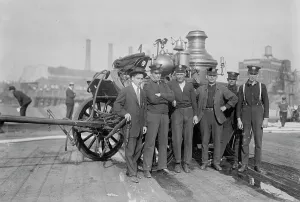 Fire Department Prints: N.Y.'s old type horse drawn fire engine