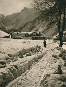 Tyre Track Prints: Oberstdorf (Allgau). Spielmannsau - Trettachspitze, 1931. Artist: Kurt Hielscher