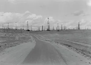 Oil Field Prints: Oil fields, Kern County, California, 1938. Creator: Dorothea Lange