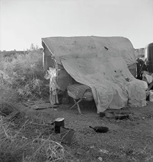 Makeshift Prints: Oklahomans encamped on a river bottom near Holtville