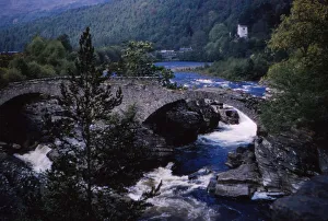 Old Bridge, Invermoriston, Invernessshire, Scotland, 20th century. Artist: CM Dixon Old Bridge, Invermoriston, Invernessshire, Scotland, 20th century. Artist: CM Dixon