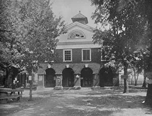Mid Atlantic Prints: Old Court House, Bowling Green, Virginia, c1897. Creator: Unknown