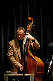 Oli Hayhurst, Watermill Jazz Club, Dorking, Surrey, Jan 2016. Artist: Brian O Connor