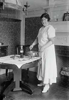 Soprano Prints: Olive Kline, between c1915 and c1920. Creator: Bain News Service
