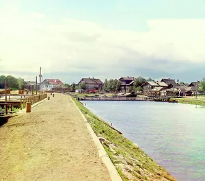 Towpath Prints: Onezhskii Canal near Voznesene [Russian Empire]