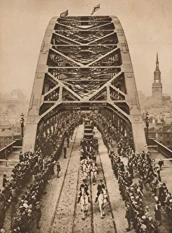 Opening of the new Tyne Bridge by King George V, Newcastle-upon-Tyne, 10 October 1928 (1935) Opening of the new Tyne Bridge by King George V, Newcastle-upon-Tyne, 10 October 1928 (1935)