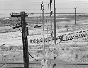 From the overpass approaching Fresno, between Tulare and Fresno, California, 1939. Creator: Dorothea Lange
