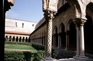 Byzantine Gallery: Overview of the cloister of the Cathedral of Monreale (Sicily), Norman-Byzantine style