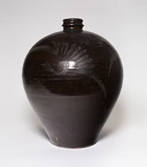 Song Dynasty Gallery: Ovoid Vase with Floral Sprays, Song dynasty (960-1279). Creator: Unknown
