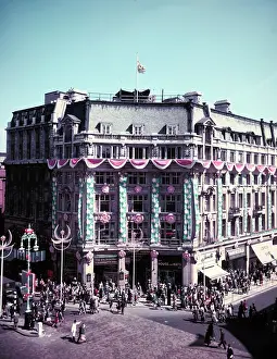 Celebrations Prints: Oxford Circus, London, on the day of the coronation of Elizabeth II