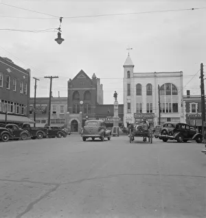 Telephone Post Prints: Oxford, Granville County, North Carolina, 1939. Creator: Dorothea Lange