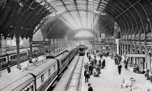 Paddington Prints: Paddington Station, London, 1926-1927. Artist: McLeish