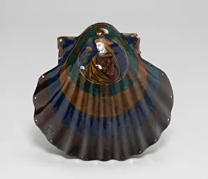 Purses Prints: Pair of Shells with Portraits Forming a Purse, Limoges, Early 16th century or 19th