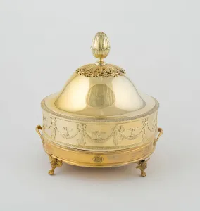 Blazon Gallery: Pair of Warming Dishes, Paris, 1794 / 97. Creators: Martin-Guillaume Biennais