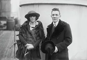 Boxing Prints: Pal Moore & wife, between c1915 and c1920. Creator: Bain News Service