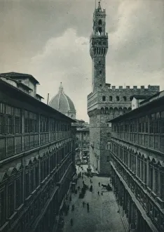 Vasari Prints: The Palazzo Vecchio from the Uffizi Gallery, Florence, Italy, 1927. Artist: Eugen Poppel