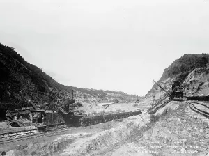 Wagons Prints: Panama Canal, 1904. Creator: Harris & Ewing. Panama Canal, 1904. Creator: Harris & Ewing