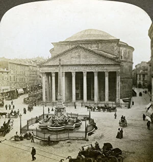 Emperor Hadrian Gallery: The Pantheon and the Piazza della Rotunda, Rome, Italy.Artist: Underwood & Underwood